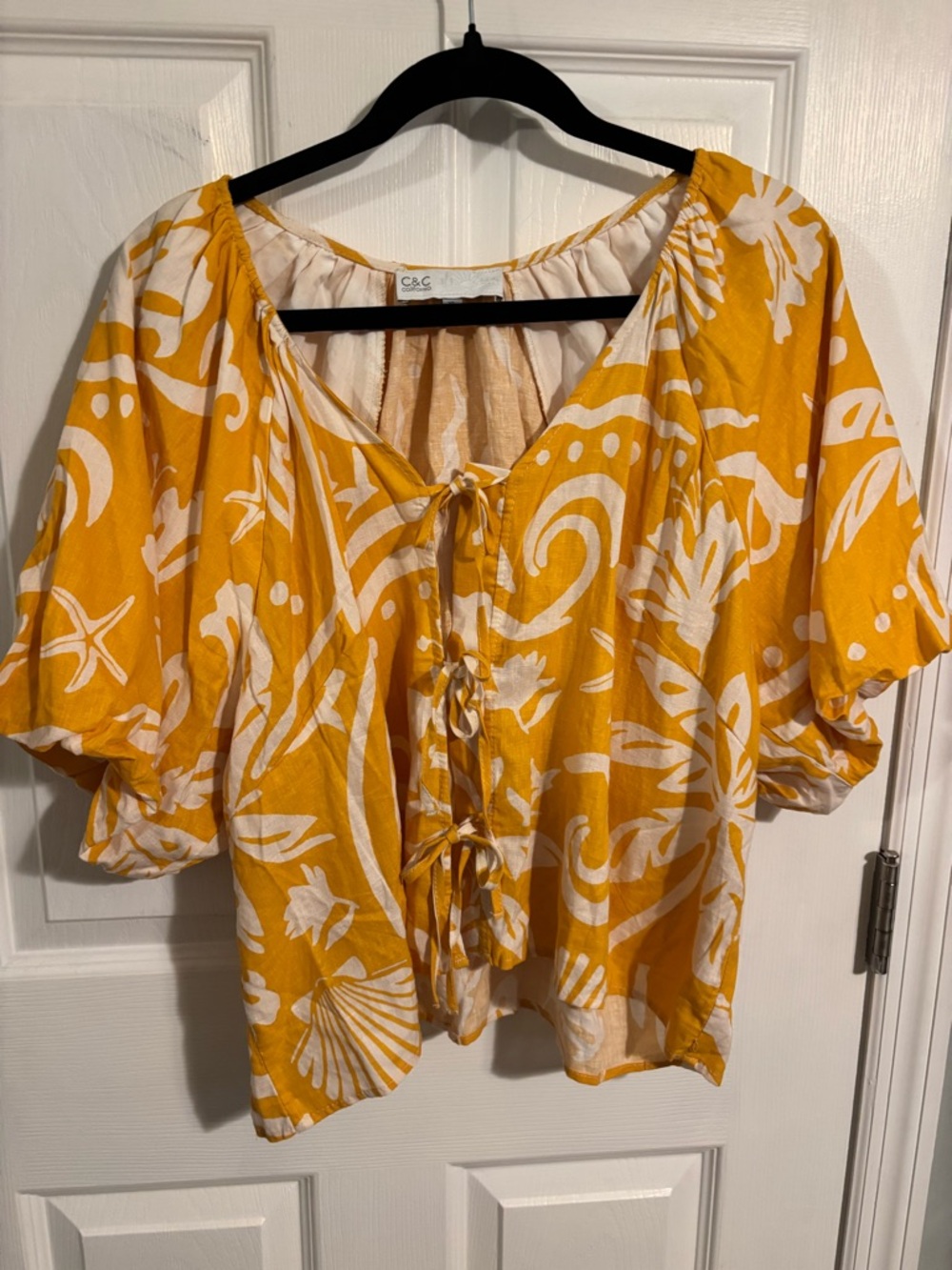 😍C&C California Yellow White Tie-Front Peasant Blouse Size XL